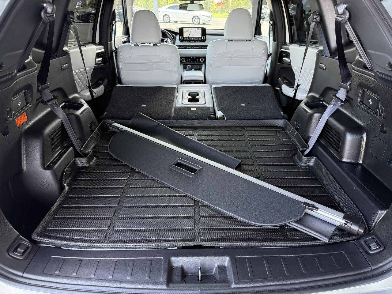 2025 Mitsubishi Outlander Plug-In Hybrid SEL Knoxville TN