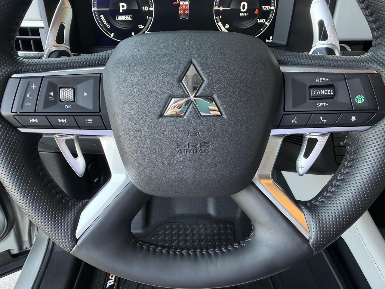2025 Mitsubishi Outlander Plug-In Hybrid SEL Knoxville TN