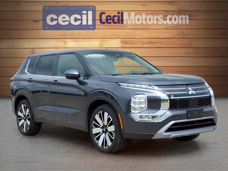 2025 Mitsubishi Outlander SE