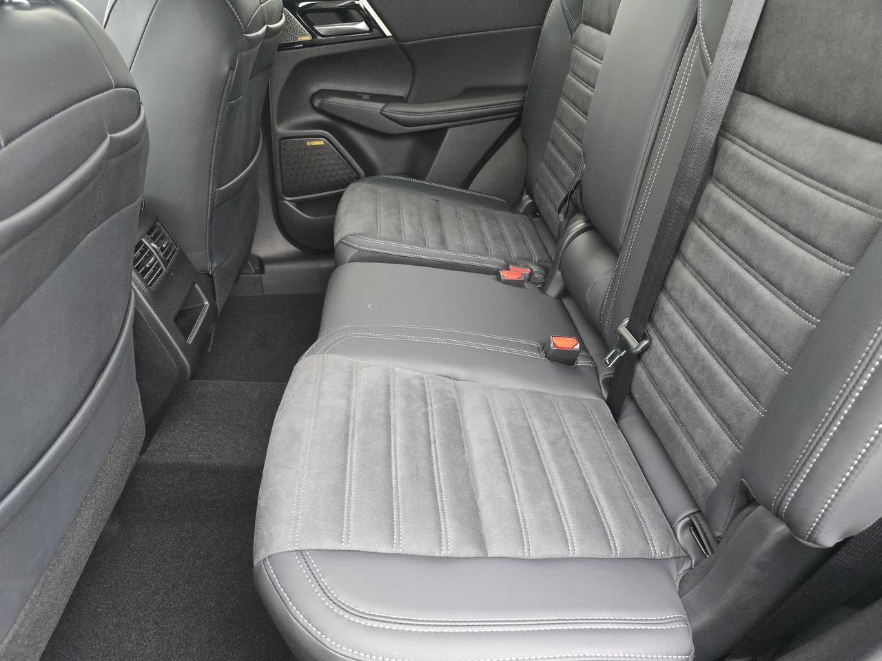 2025 Mitsubishi Outlander SE Chattanooga TN