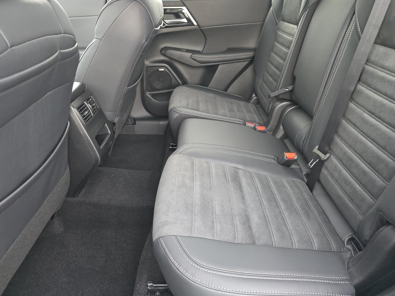 2025 Mitsubishi Outlander SE Chattanooga TN