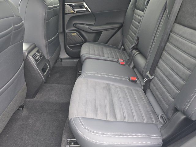 2025 Mitsubishi Outlander SE Chattanooga TN