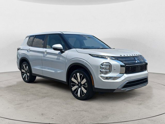 2025 Mitsubishi Outlander SE Chattanooga TN