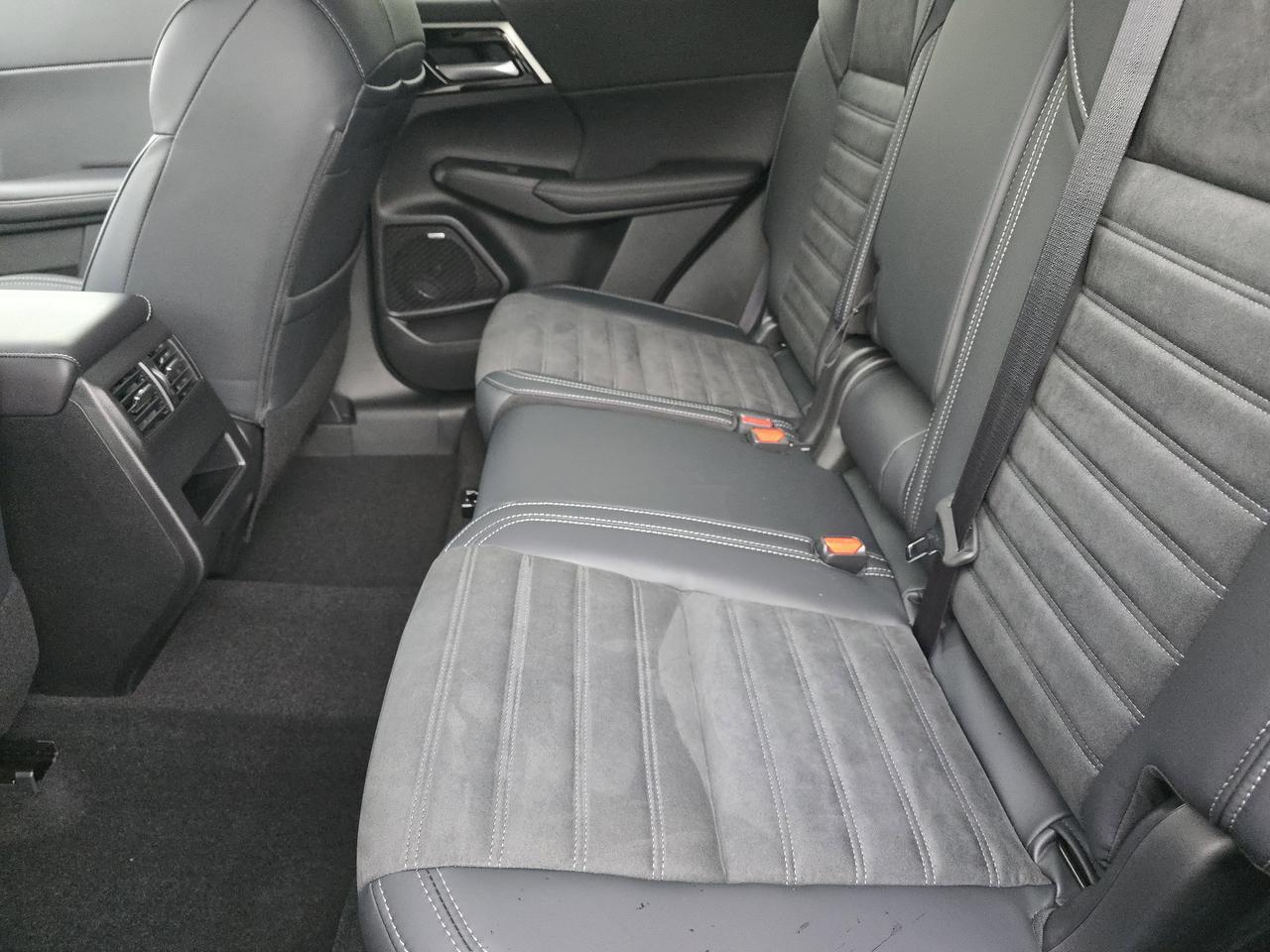 2025 Mitsubishi Outlander SE Chattanooga TN