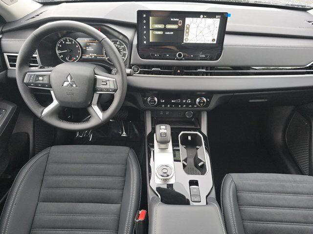 2025 Mitsubishi Outlander SE Chattanooga TN