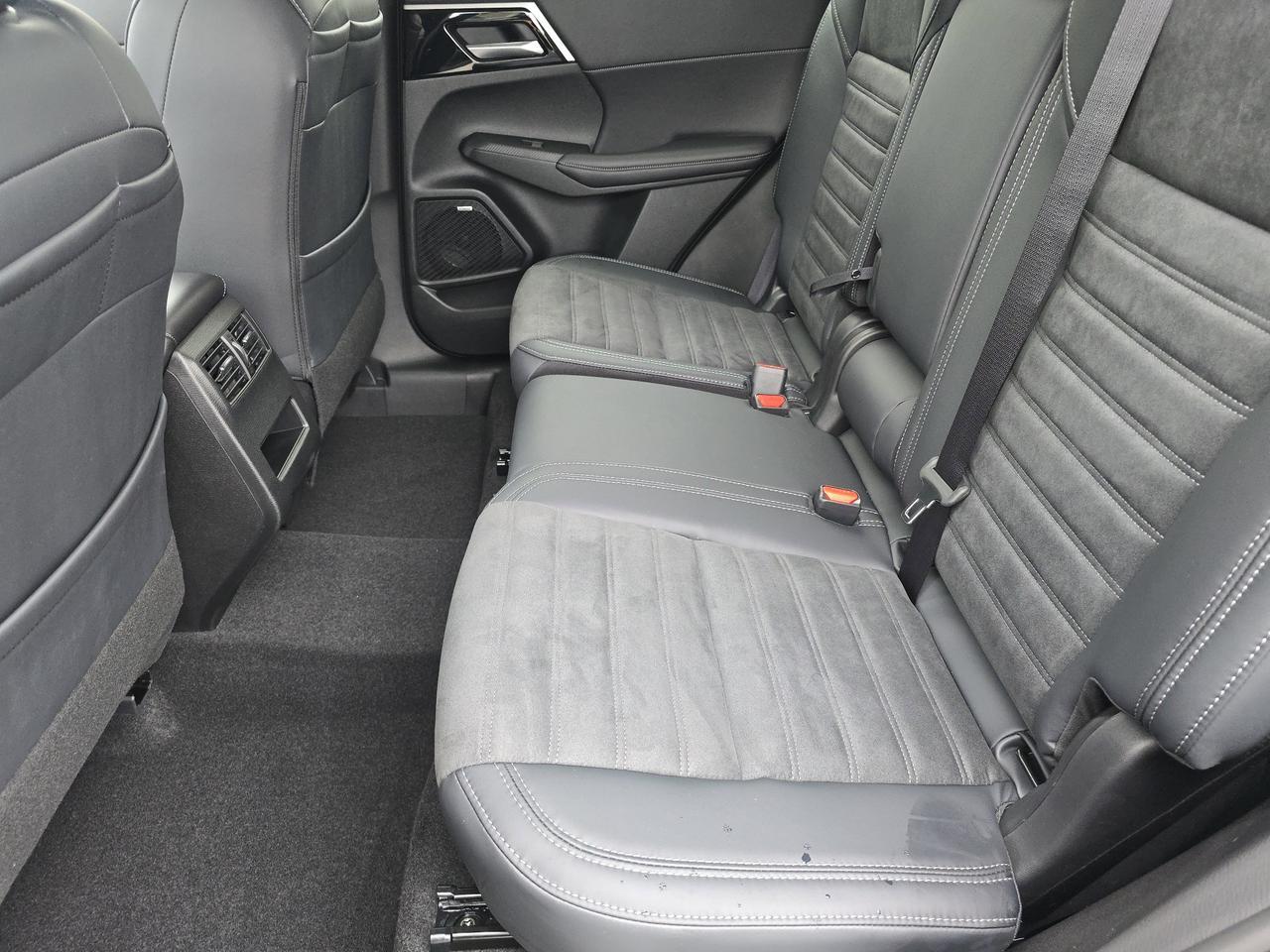 2025 Mitsubishi Outlander SE Chattanooga TN