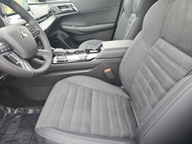 2025 Mitsubishi Outlander SE Chattanooga TN