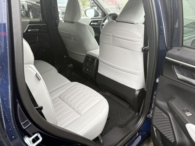2025 Mitsubishi Outlander SE Grande Prairie AB