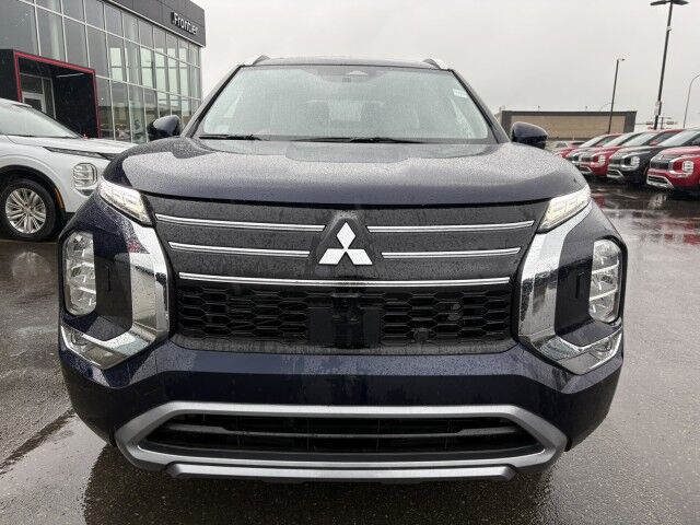 2025 Mitsubishi Outlander SE Grande Prairie AB
