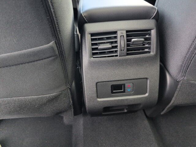2025 Mitsubishi Outlander SE Grande Prairie AB