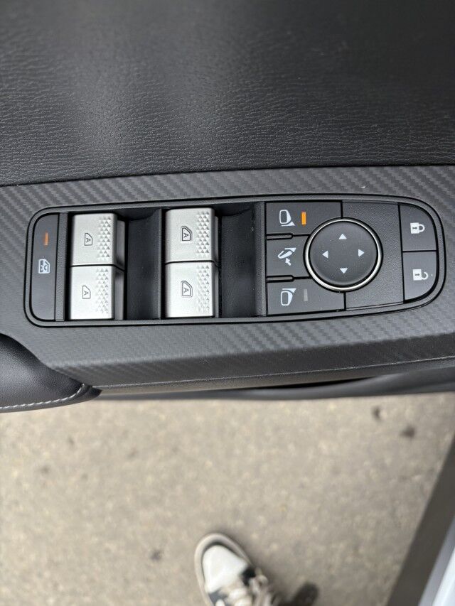 2025 Mitsubishi Outlander SE Grande Prairie AB