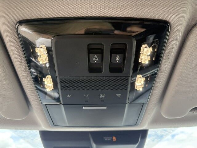 2025 Mitsubishi Outlander SE Grande Prairie AB