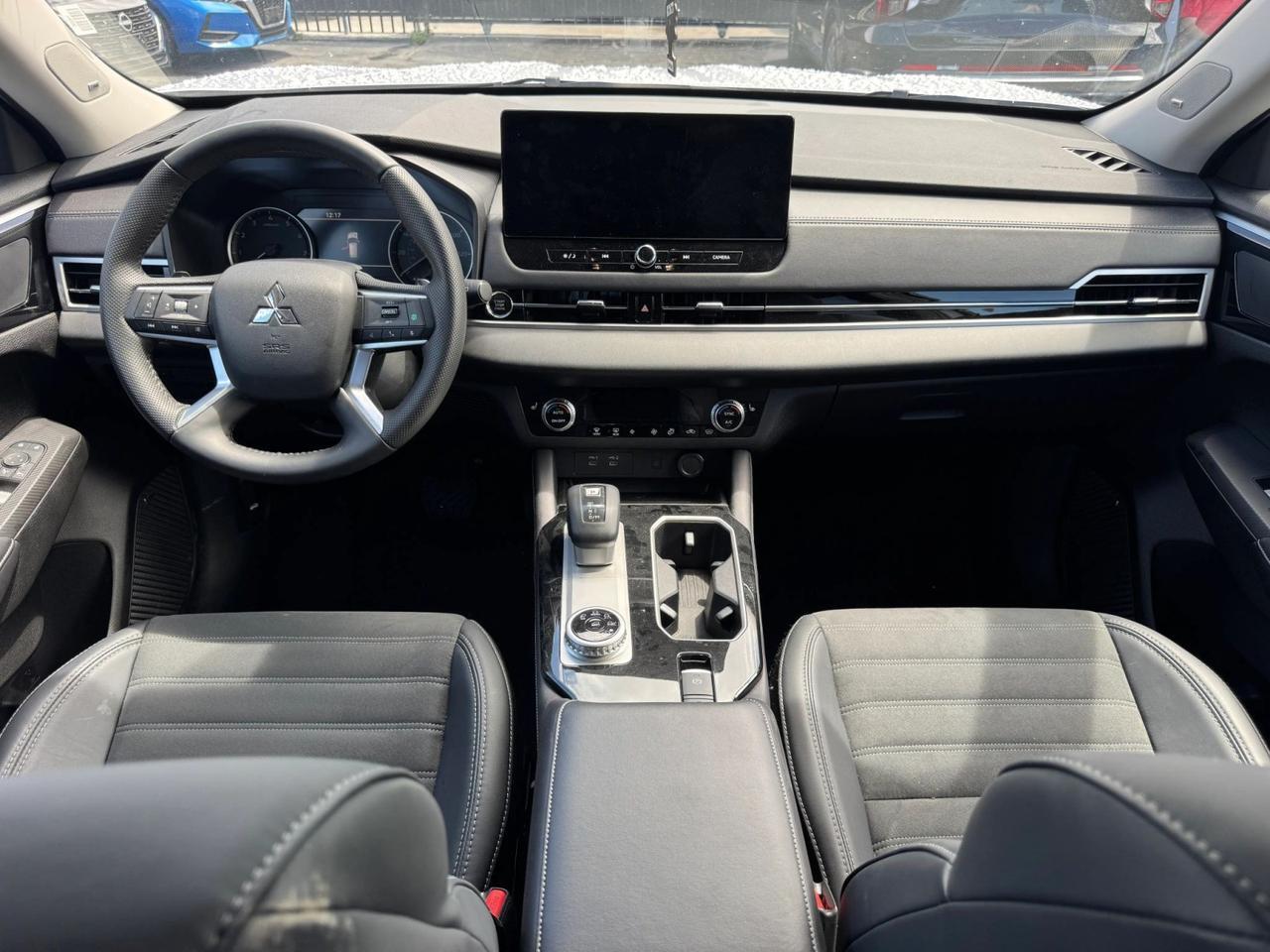 2025 Mitsubishi Outlander SE Miami FL