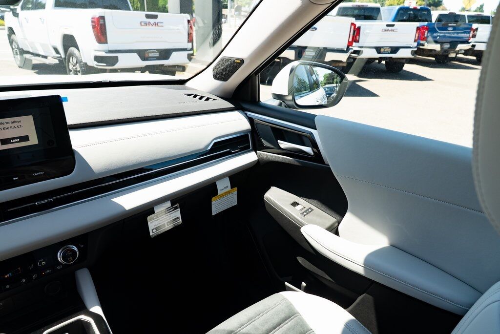 2025 Mitsubishi Outlander SE Milwaukie OR
