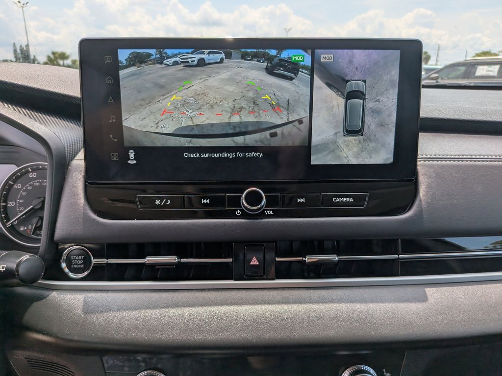 2025 Mitsubishi Outlander SE San Clemente CA