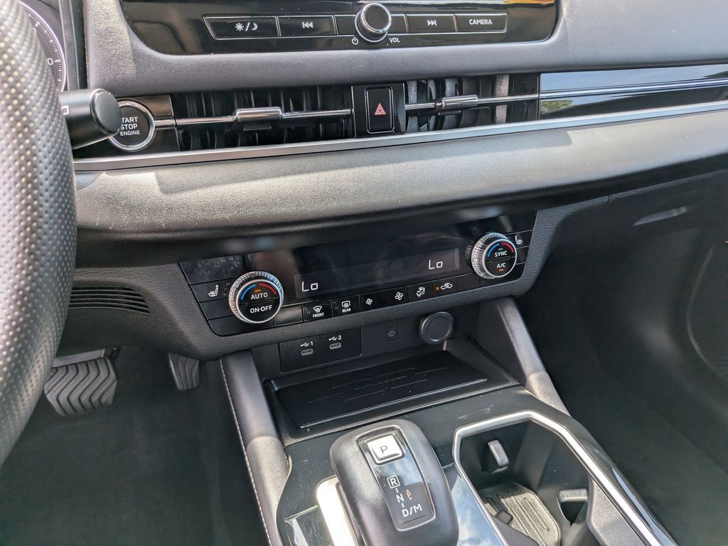 2025 Mitsubishi Outlander SE San Clemente CA