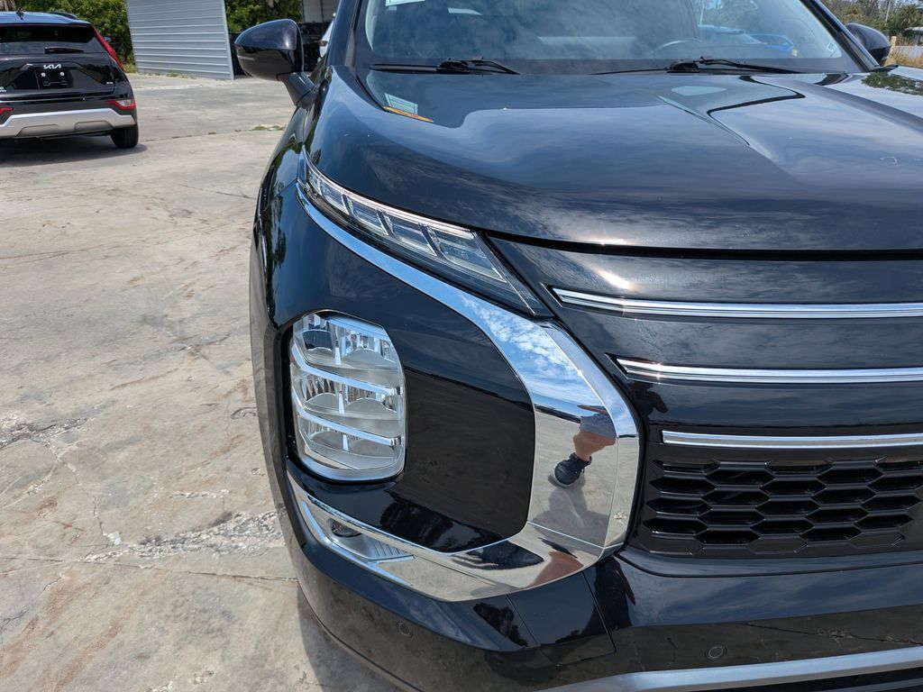 2025 Mitsubishi Outlander SE San Clemente CA
