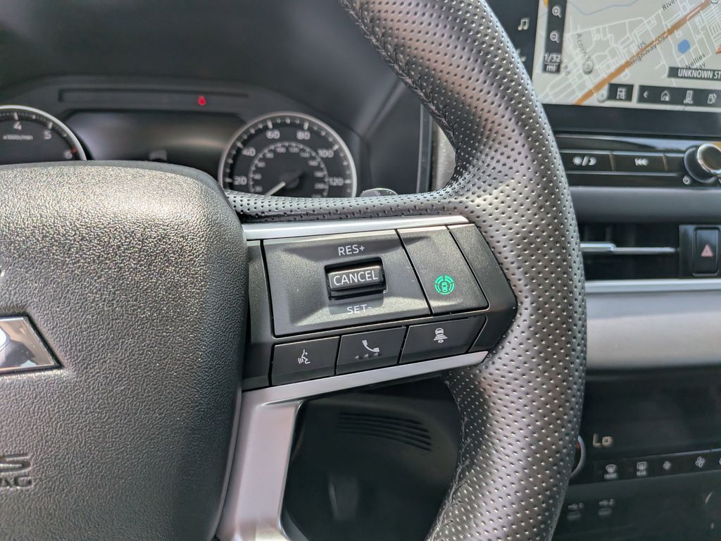 2025 Mitsubishi Outlander SE San Clemente CA