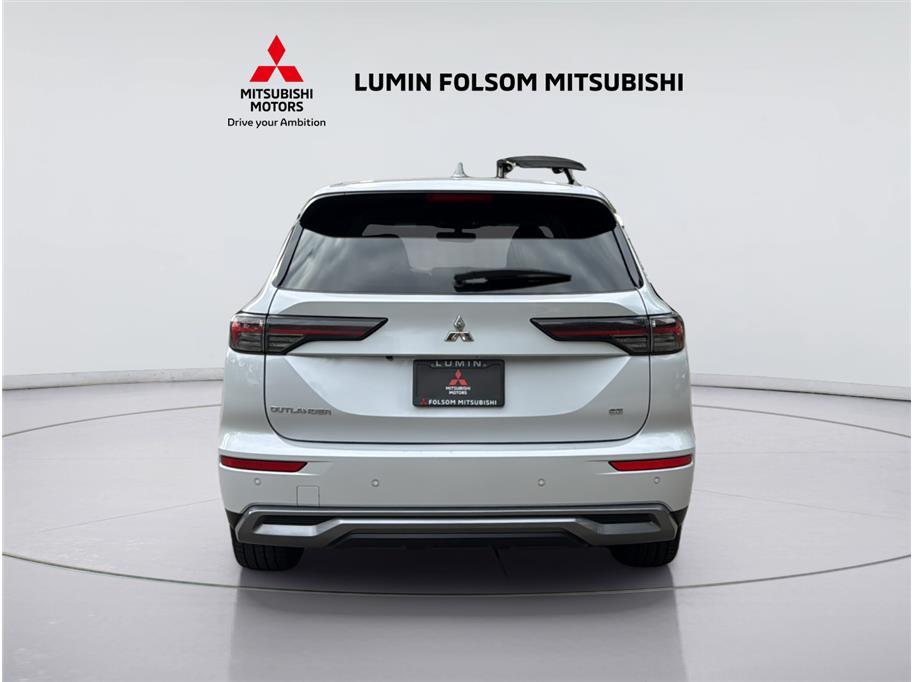 2025 Mitsubishi Outlander SE Sport Utility 4D Folsom CA