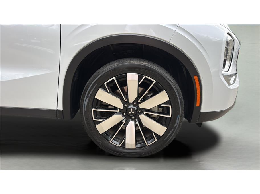 2025 Mitsubishi Outlander SE Sport Utility 4D Folsom CA
