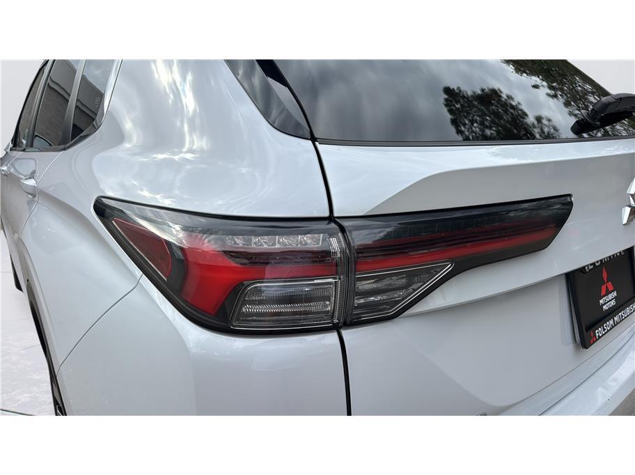 2025 Mitsubishi Outlander SE Sport Utility 4D Folsom CA