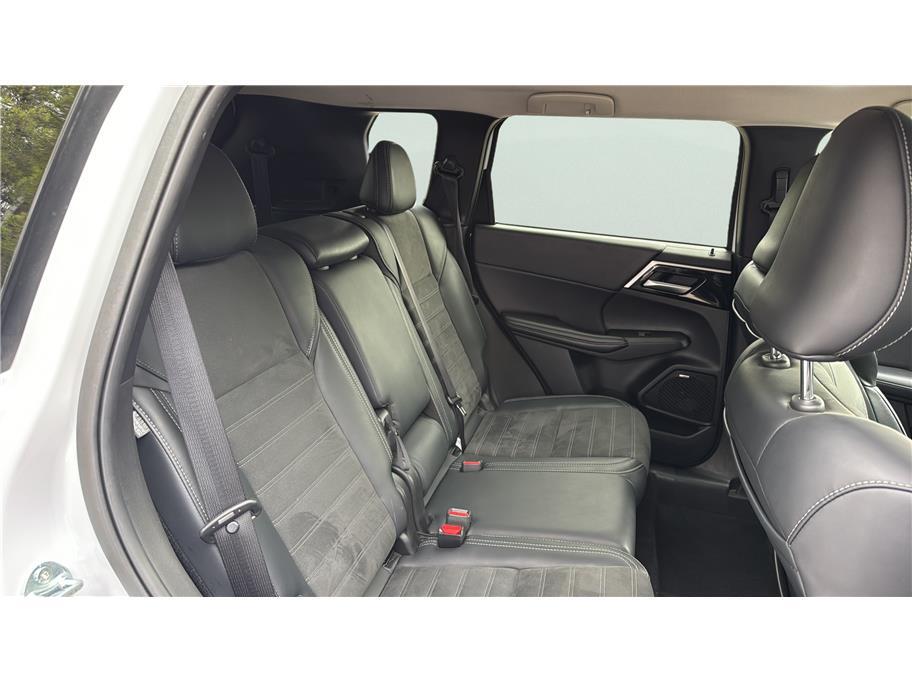 2025 Mitsubishi Outlander SE Sport Utility 4D Folsom CA
