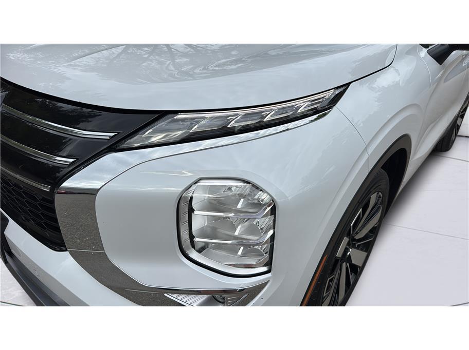 2025 Mitsubishi Outlander SE Sport Utility 4D Folsom CA