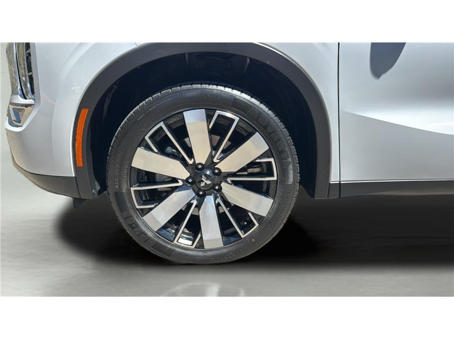 2025 Mitsubishi Outlander SE Sport Utility 4D Folsom CA