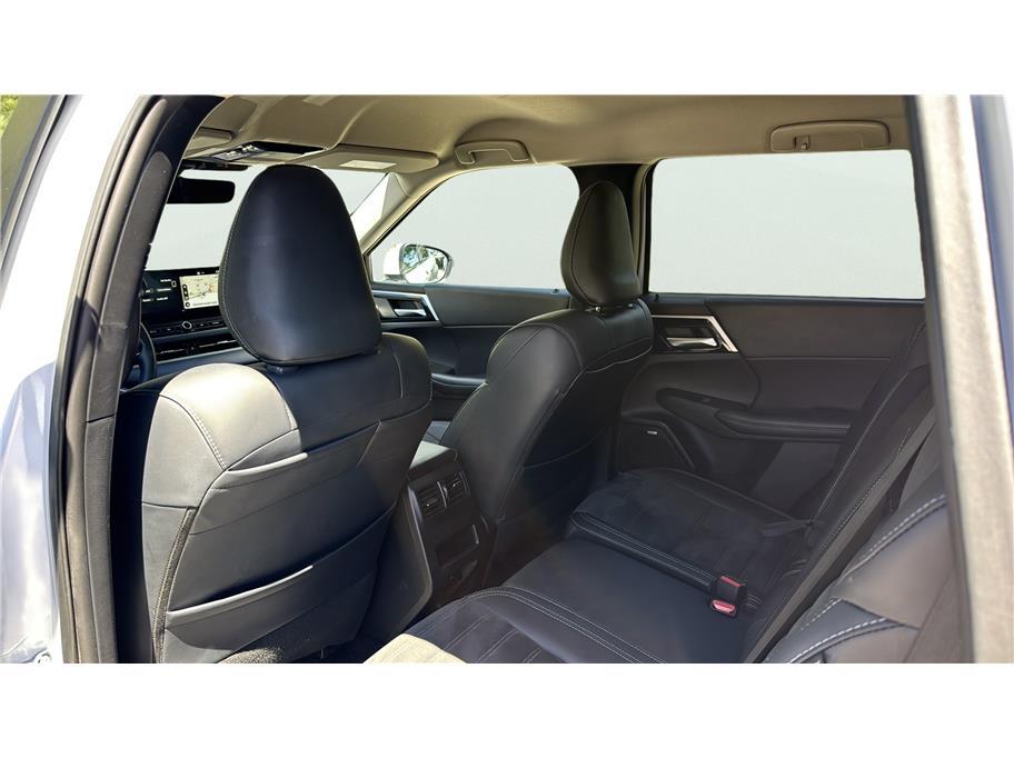 2025 Mitsubishi Outlander SE Sport Utility 4D Folsom CA