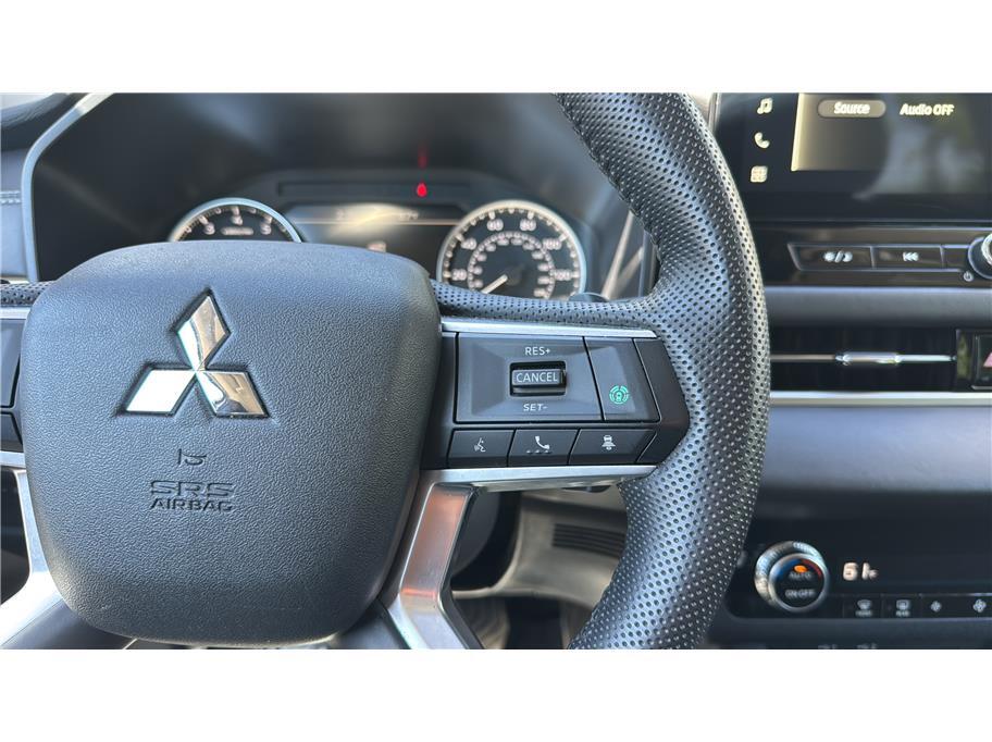 2025 Mitsubishi Outlander SE Sport Utility 4D Folsom CA