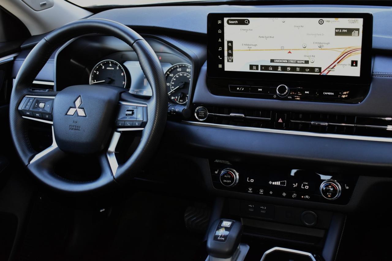 2025 Mitsubishi Outlander SE Tampa FL