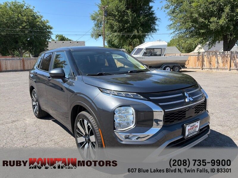 2025 Mitsubishi Outlander SE