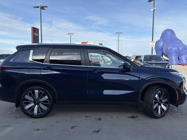 2025 Mitsubishi Outlander SE Whitecourt AB