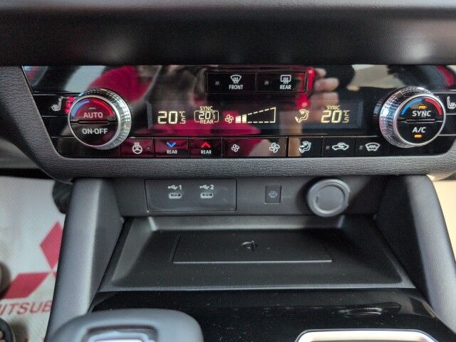 2025 Mitsubishi Outlander SE Whitecourt AB