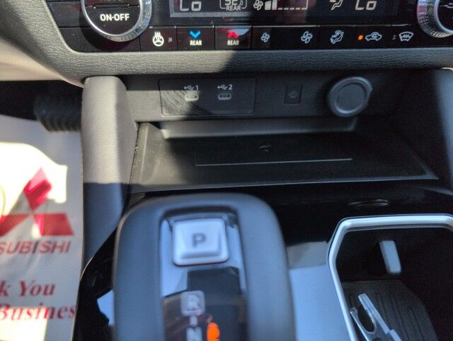 2025 Mitsubishi Outlander SE Whitecourt AB