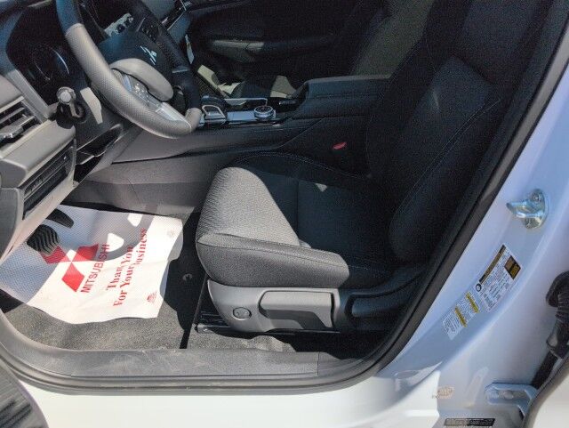 2025 Mitsubishi Outlander SE Whitecourt AB