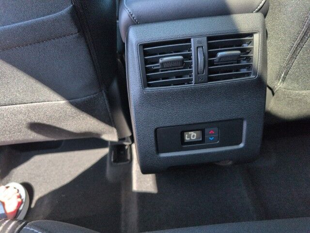 2025 Mitsubishi Outlander SE Whitecourt AB