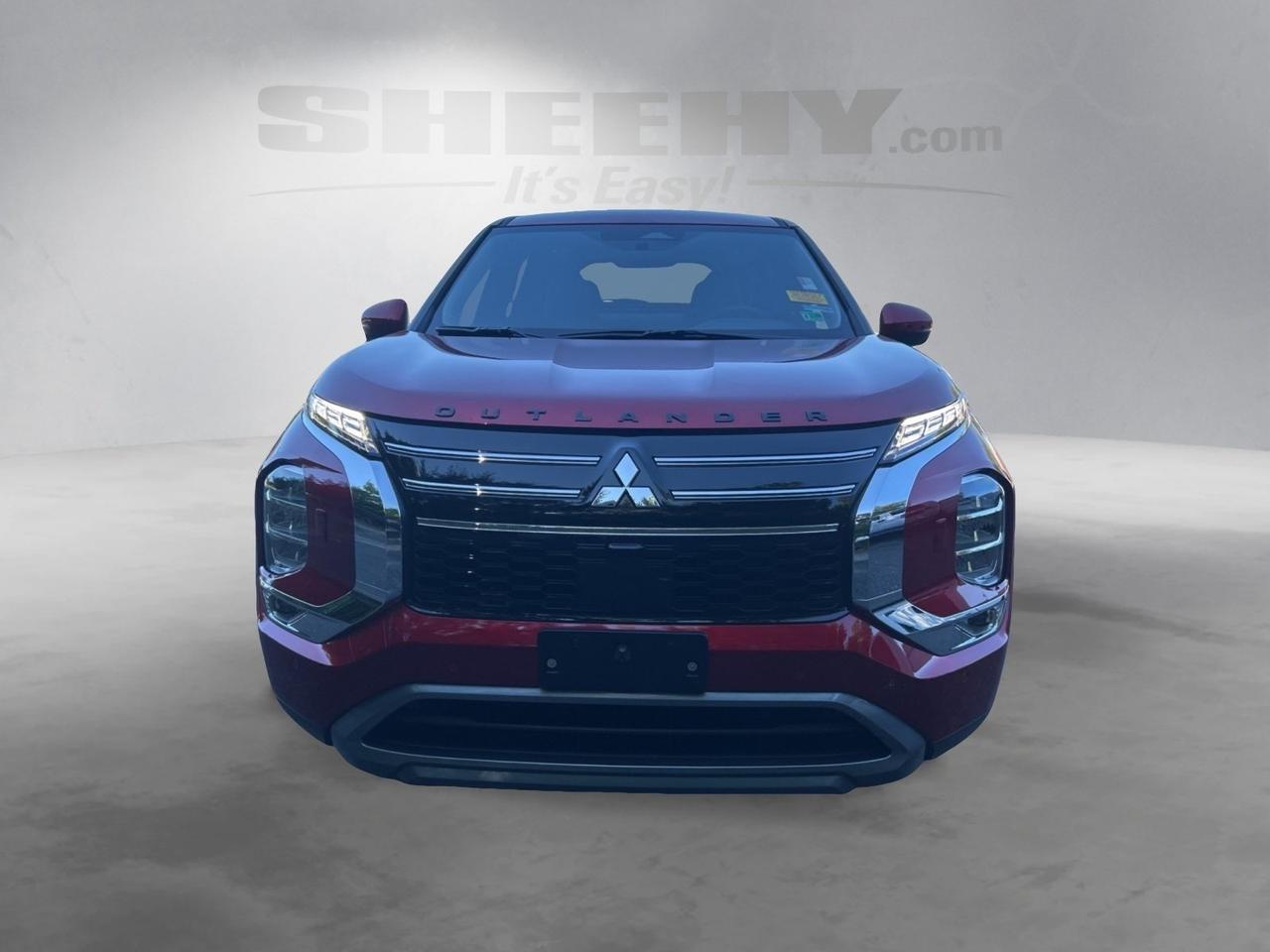2025 Mitsubishi Outlander SE Ashland VA
