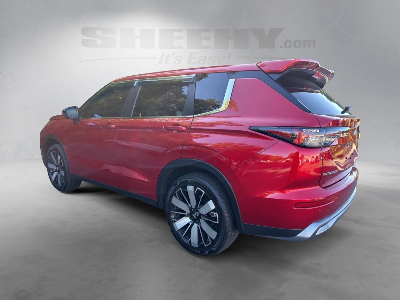 2025 Mitsubishi Outlander SE Ashland VA