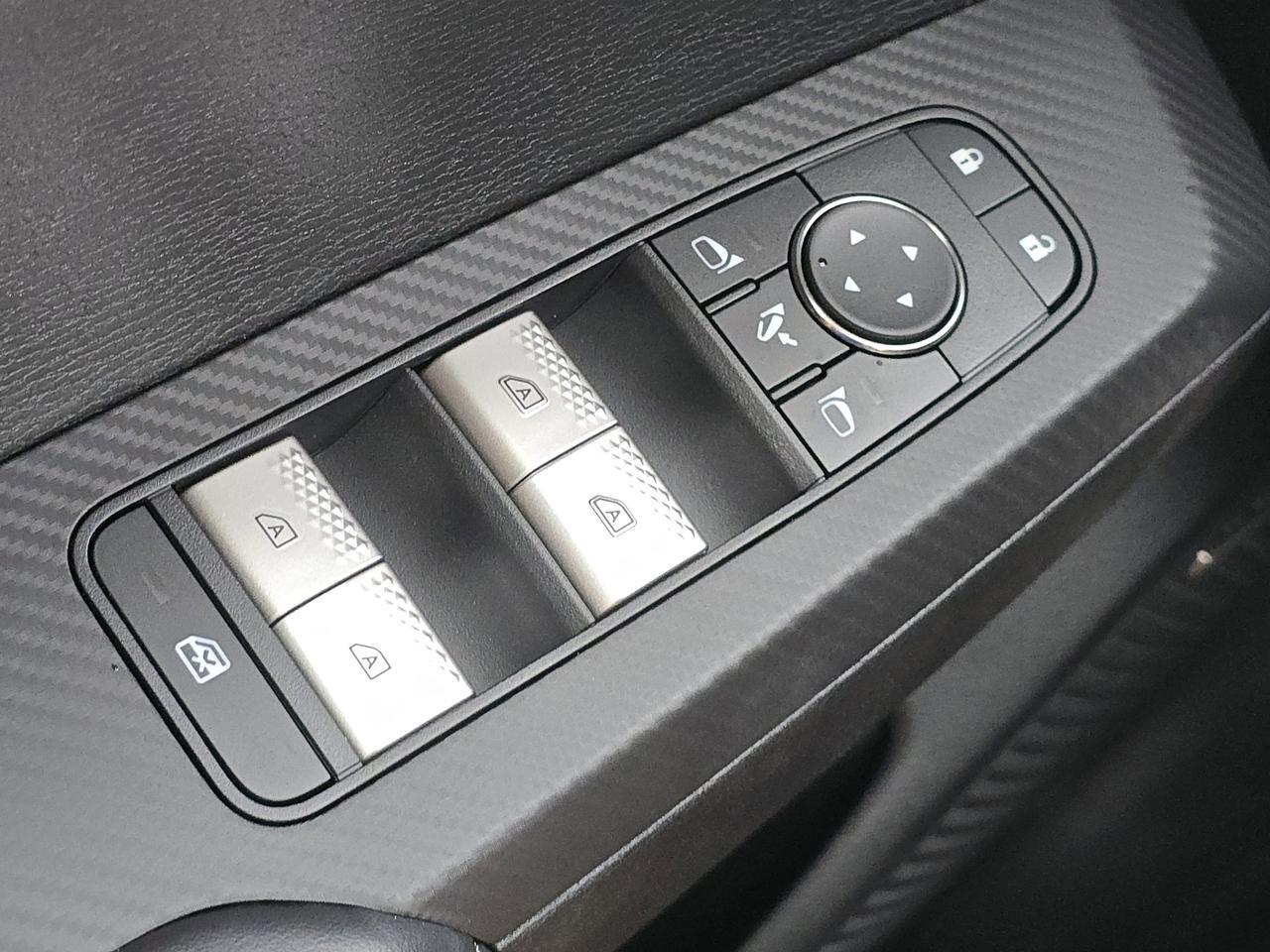 2025 Mitsubishi Outlander SEL Chattanooga TN
