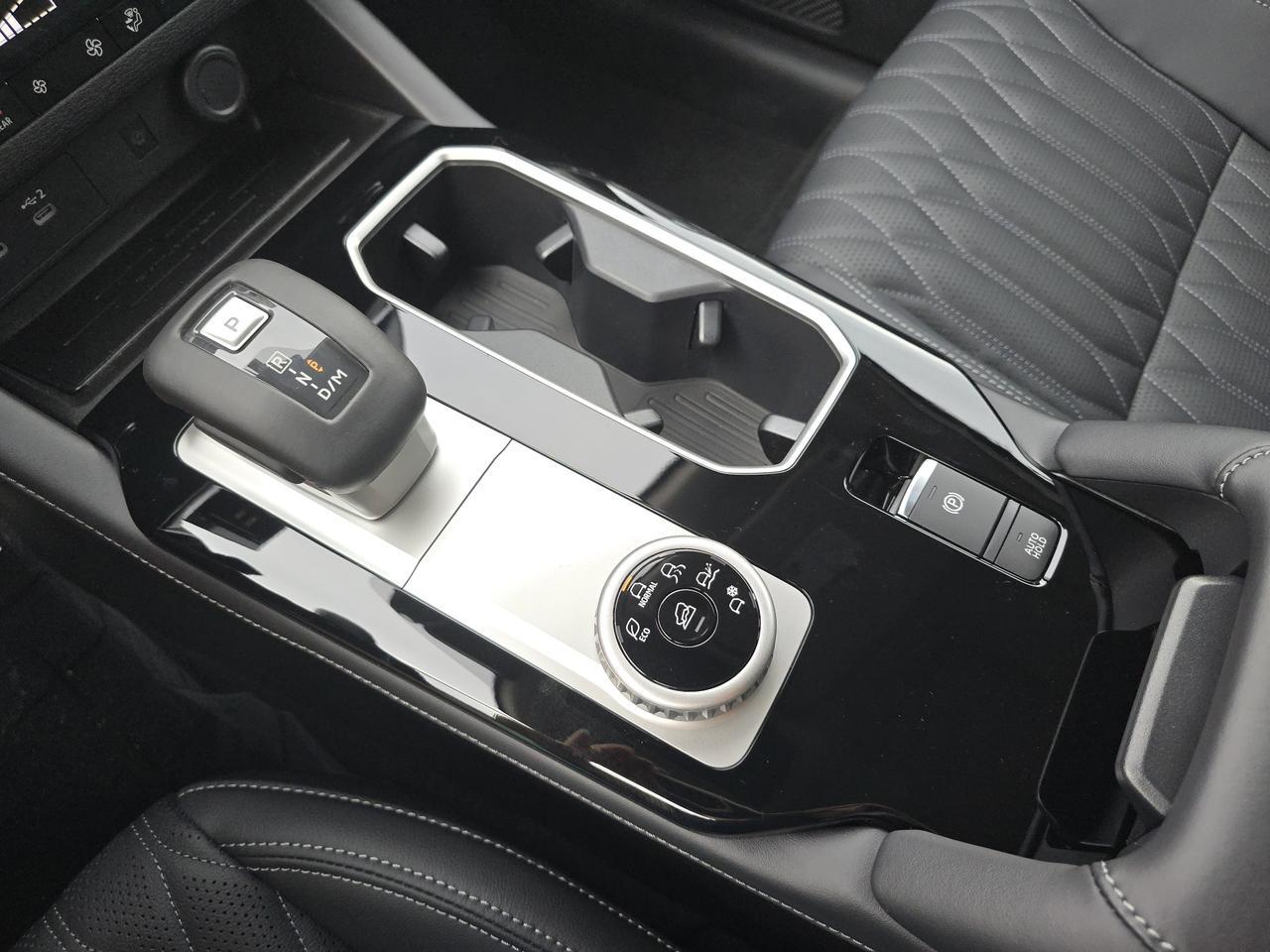 2025 Mitsubishi Outlander SEL Chattanooga TN