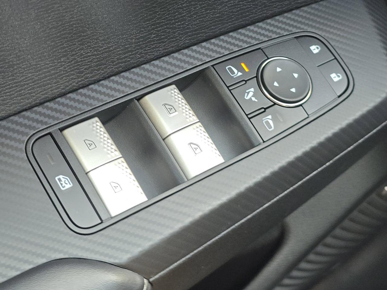 2025 Mitsubishi Outlander SEL Chattanooga TN