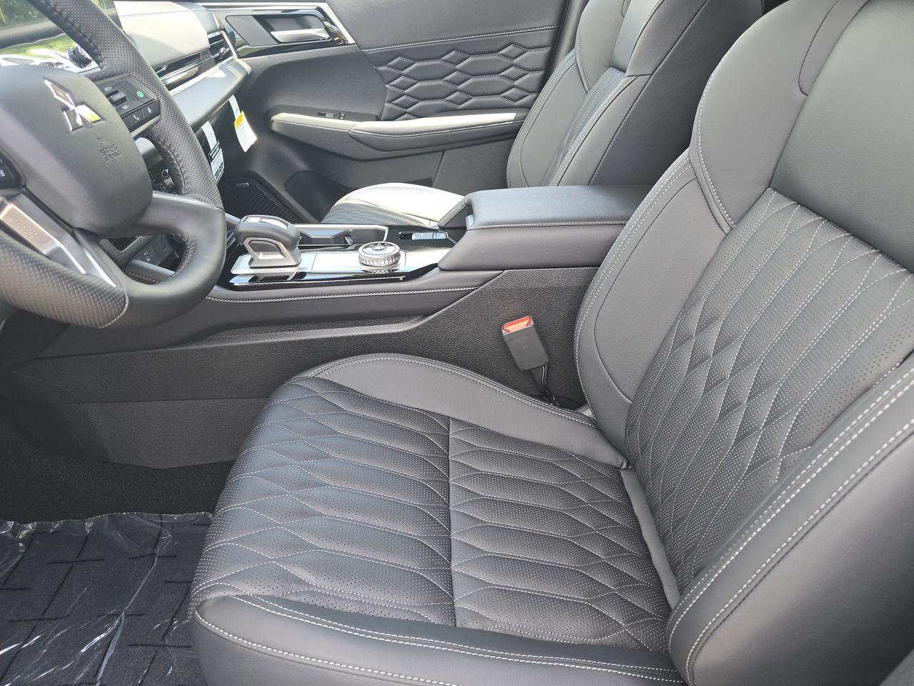 2025 Mitsubishi Outlander SEL Chattanooga TN