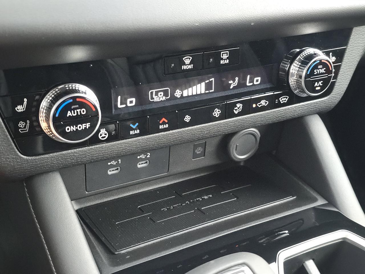 2025 Mitsubishi Outlander SEL Chattanooga TN