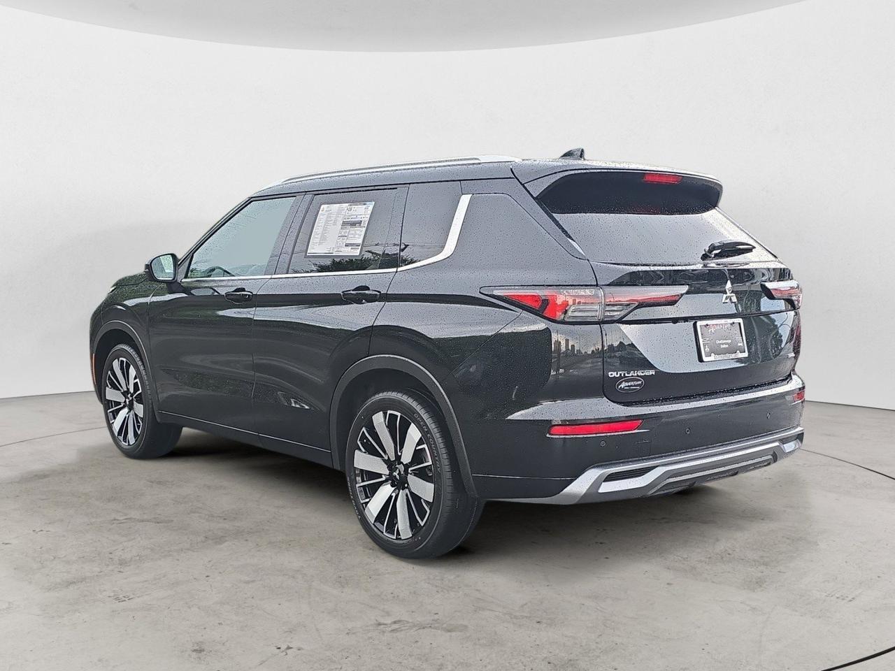 2025 Mitsubishi Outlander SEL Chattanooga TN