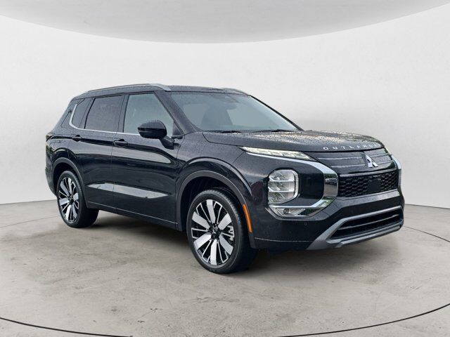 2025 Mitsubishi Outlander SEL