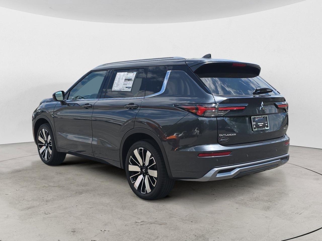 2025 Mitsubishi Outlander SEL Chattanooga TN