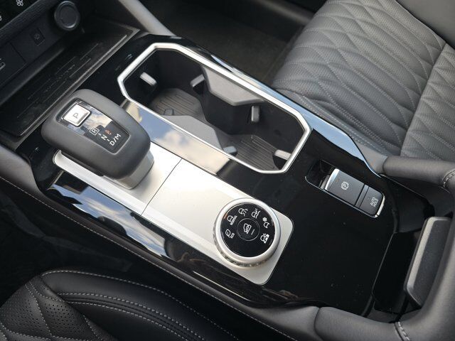 2025 Mitsubishi Outlander SEL Chattanooga TN