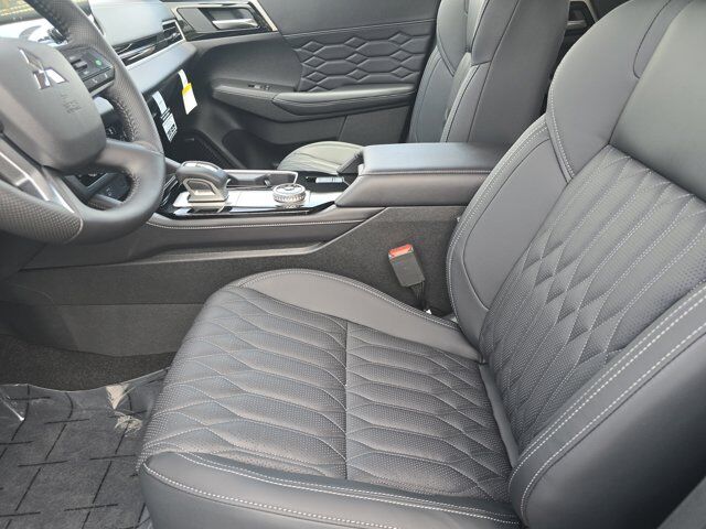 2025 Mitsubishi Outlander SEL Chattanooga TN