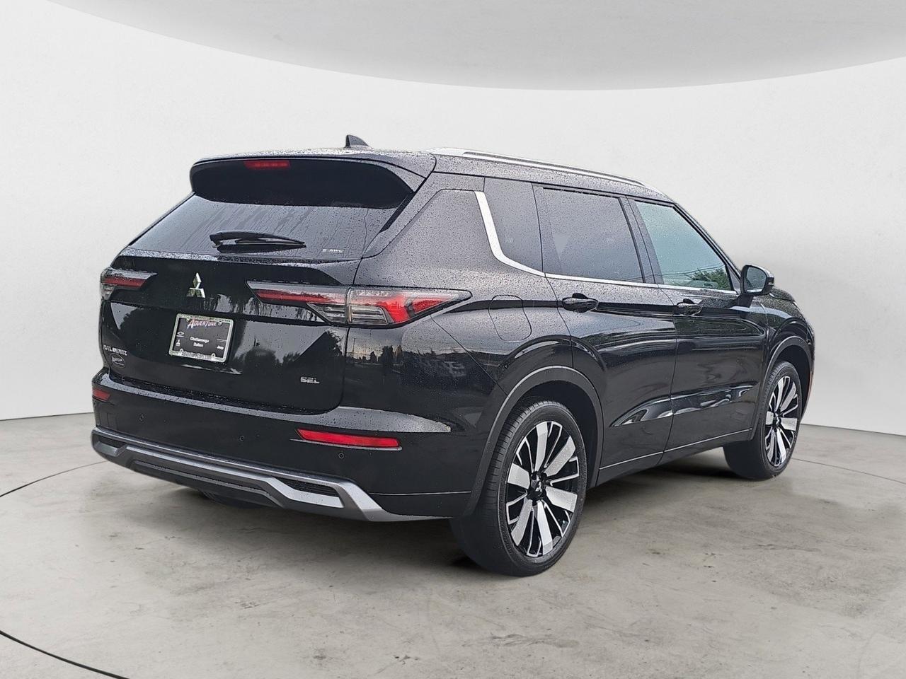 2025 Mitsubishi Outlander SEL Chattanooga TN